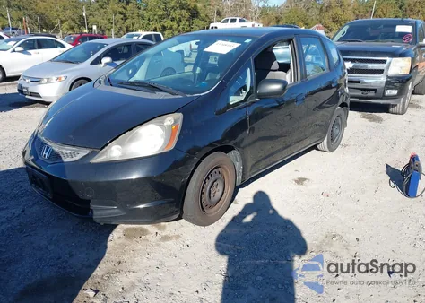 2010 Honda Fit z USA, uszkodzony, nr VIN JHMGE8G25AS020772